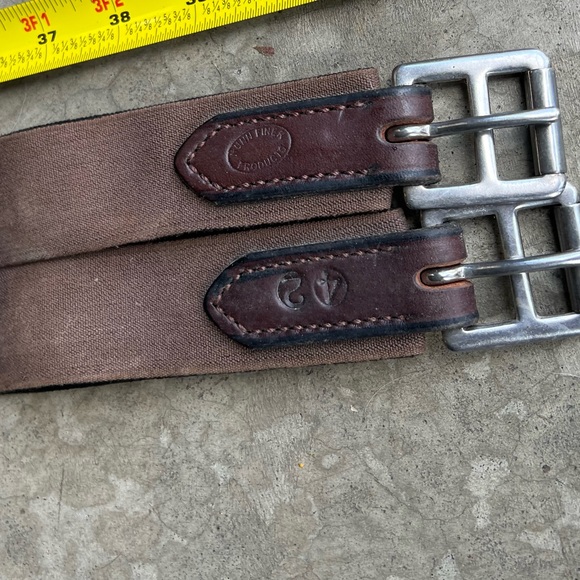 42” Nunn finer leather girth - Picture 2 of 3